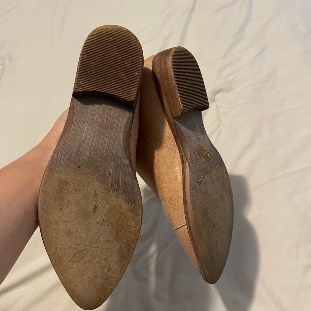 Free People Cutout Flats Tan Women's Shoes - Picture 5 of 6